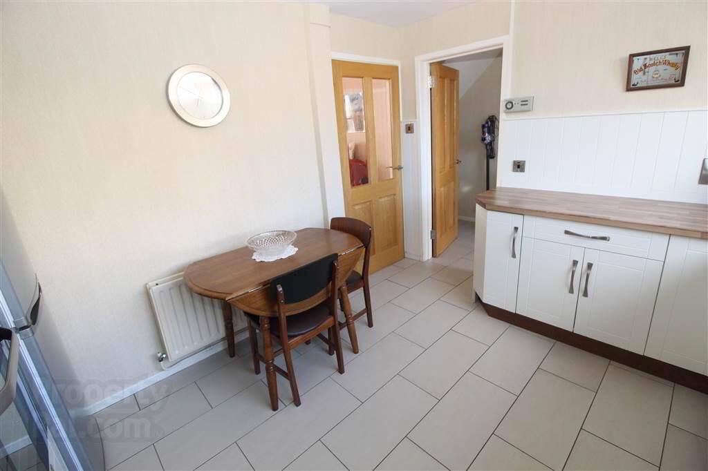 8 Beauly Drive 6 of 12