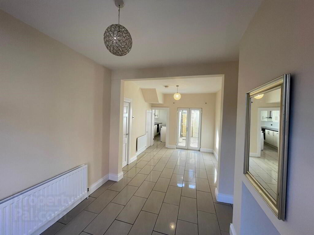 property description image