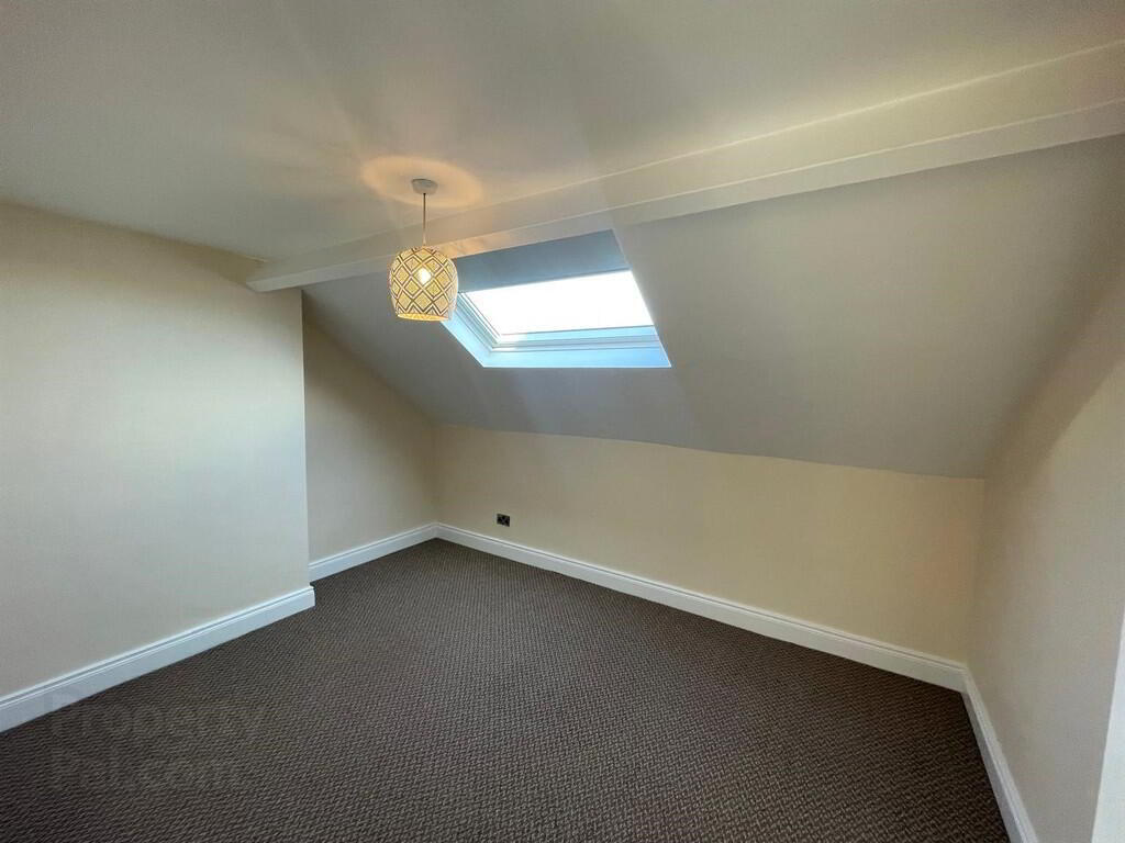 23 Ulsterdale Street 5 of 9