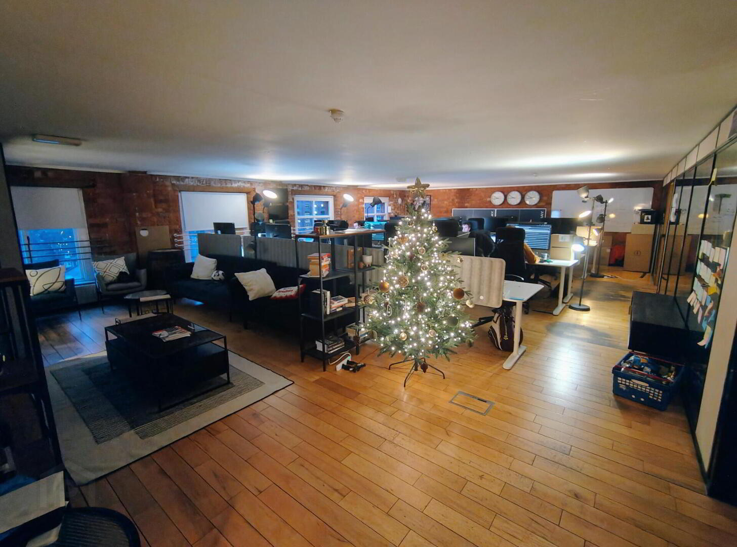 7 & 8 Suites Alexander House, 17 Ormeau Avenue 11 of 11