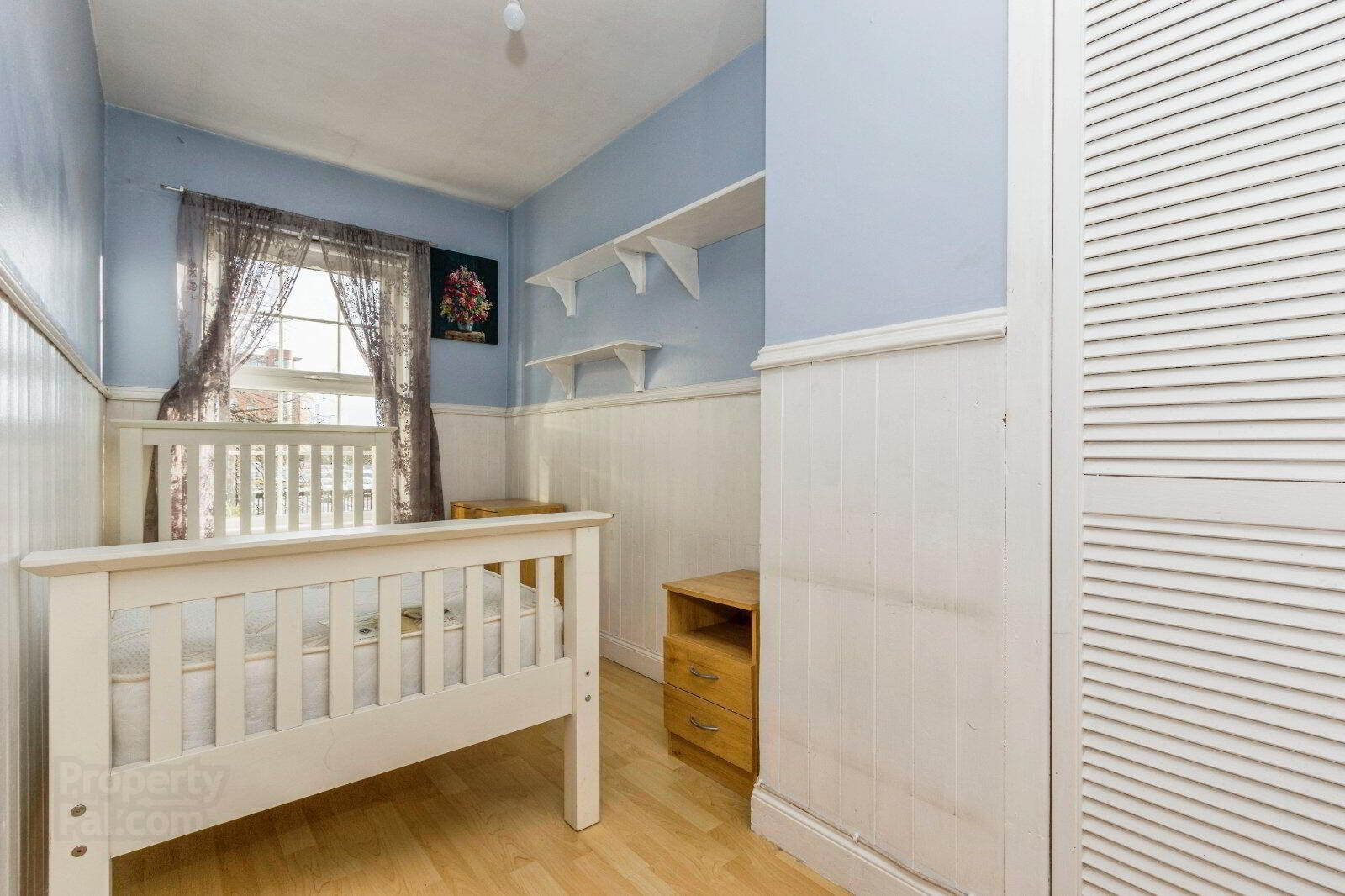 1 Catherine Street North 13 of 17