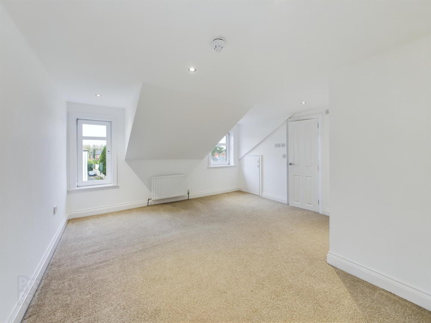 166 Upper Newtownards Road 24 of 30