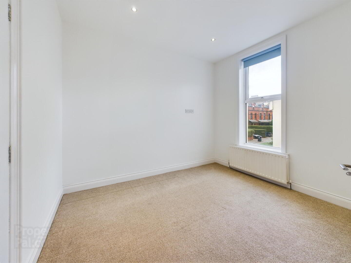 166 Upper Newtownards Road 21 of 30