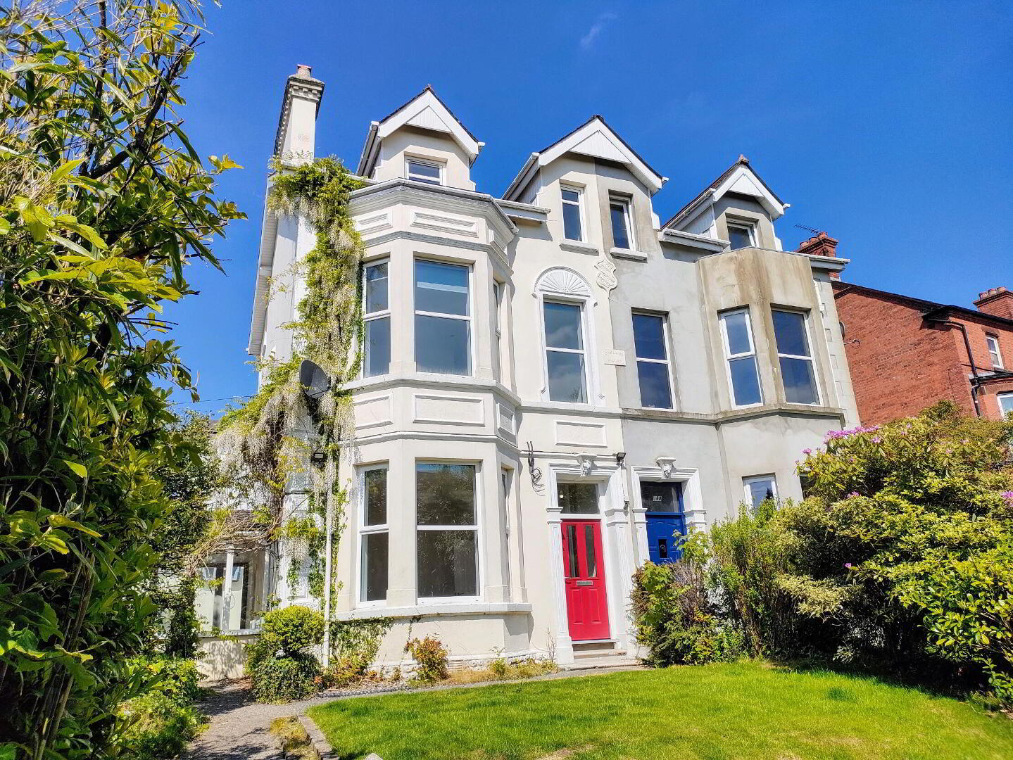 166 Upper Newtownards Road 1 of 30