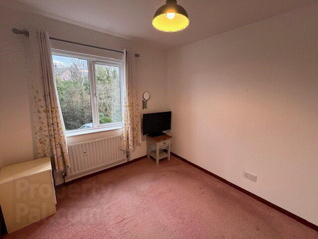 11 Brooklands Drive 12 of 15