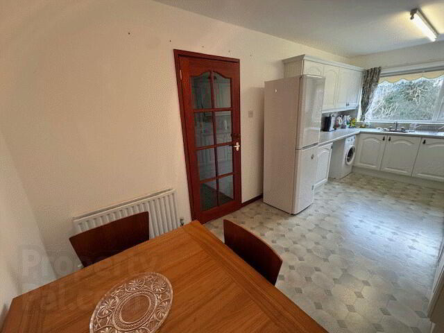 11 Brooklands Drive 9 of 15