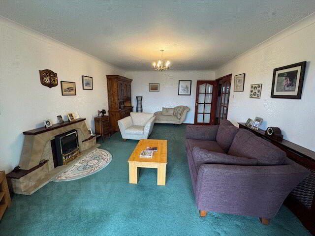 11 Brooklands Drive 4 of 15