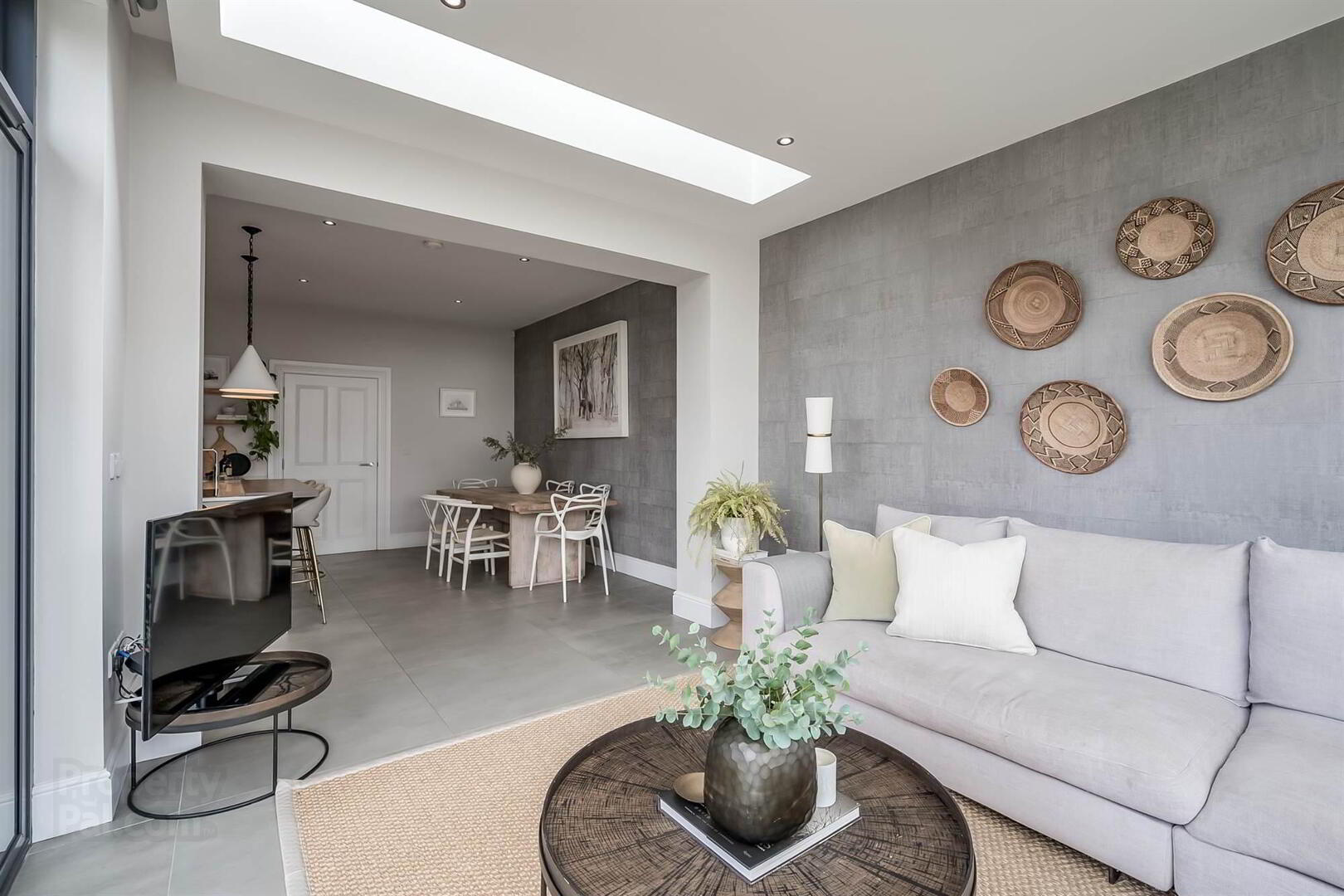 25b Harberton Park 14 of 27