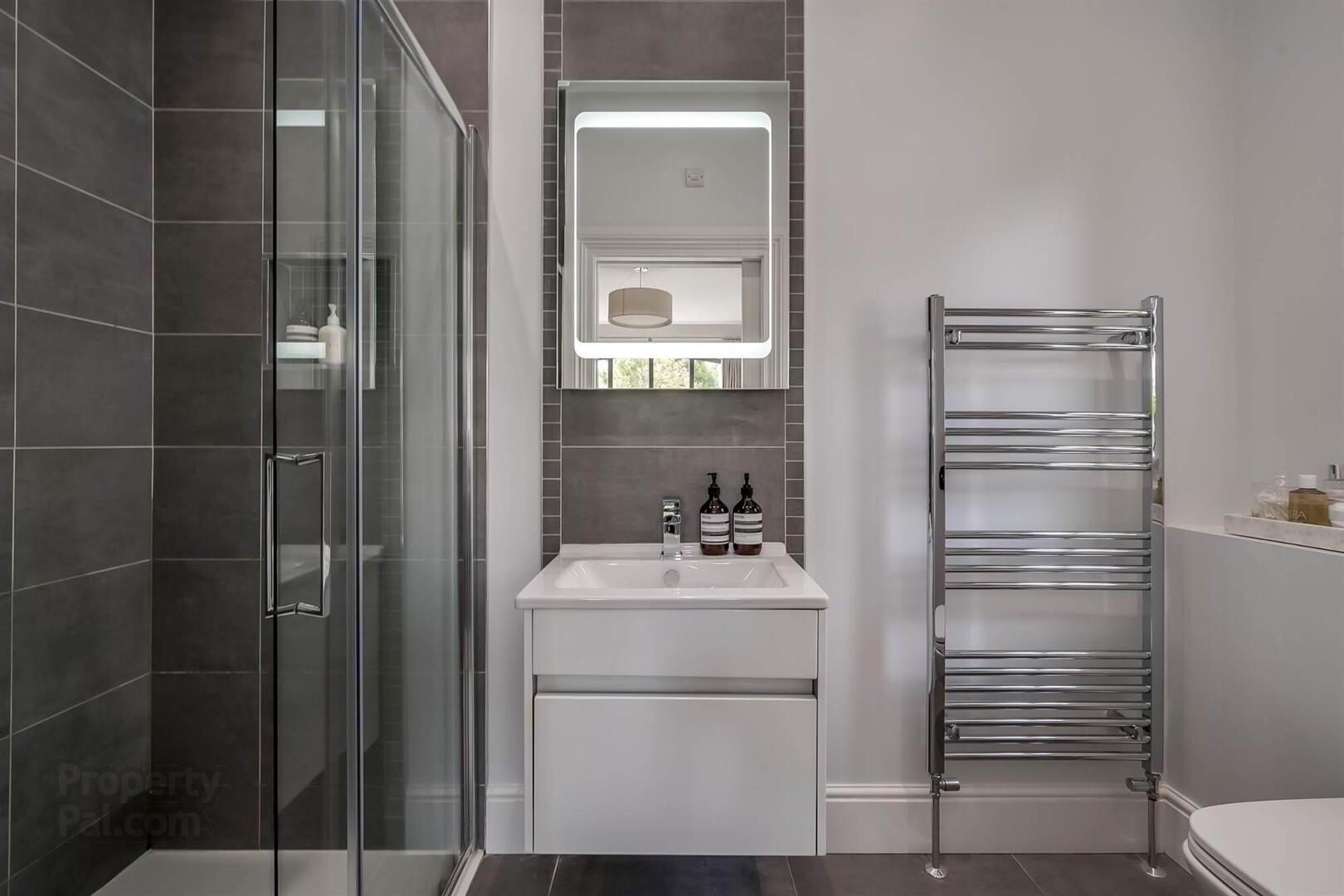 25b Harberton Park 18 of 27