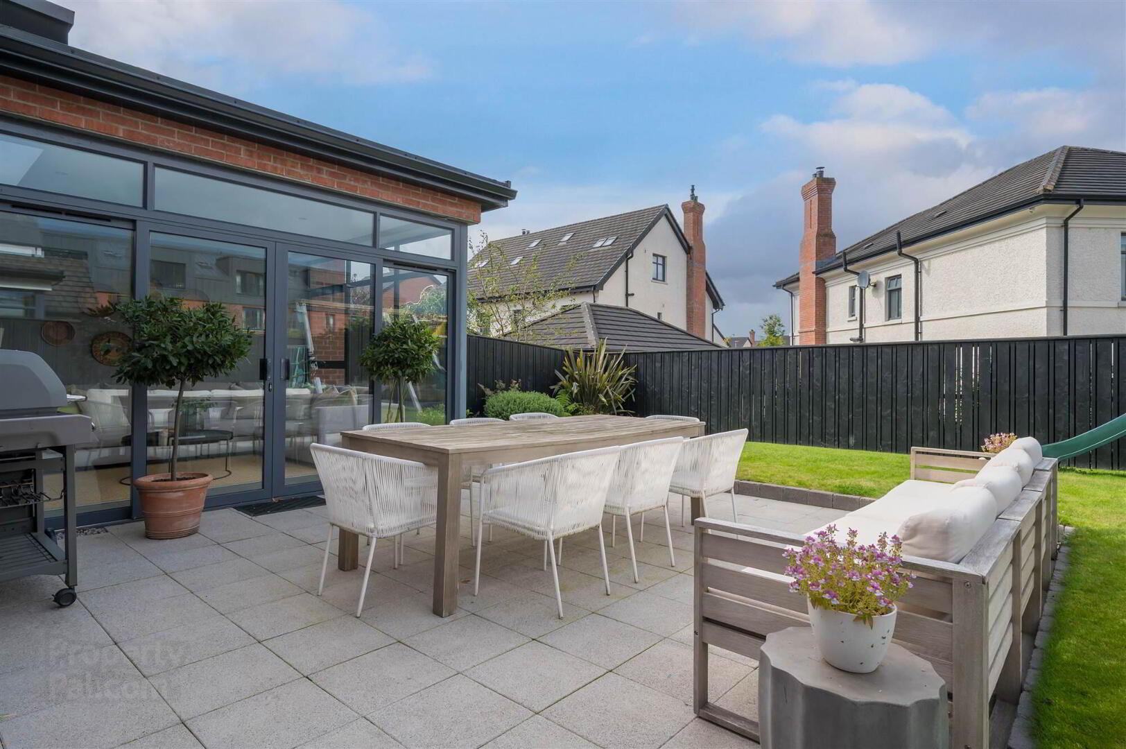 25b Harberton Park 26 of 27