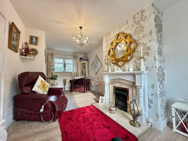 38 Glenvale Road 4 of 17