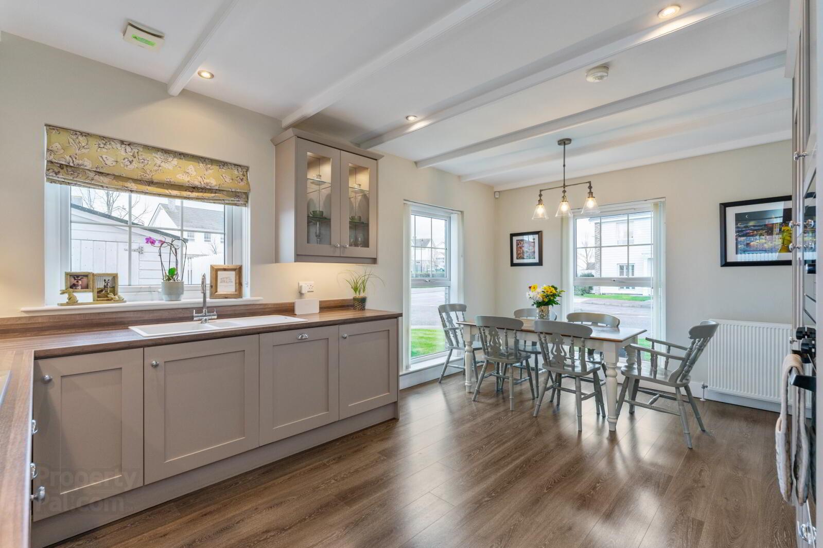 1 First Avenue Rivenwood 5 of 34
