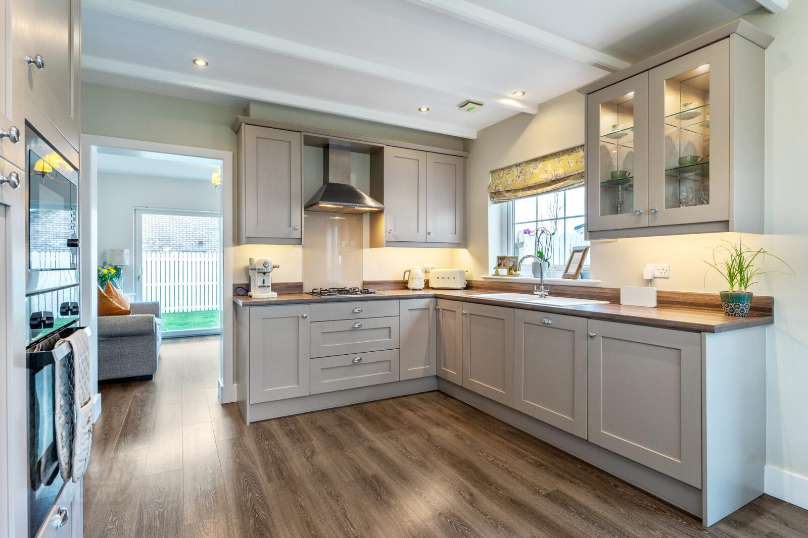 1 First Avenue Rivenwood 4 of 34