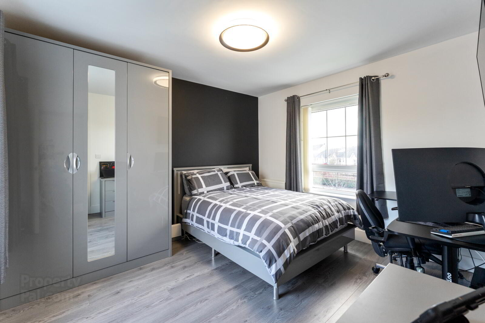 1 First Avenue Rivenwood 10 of 34