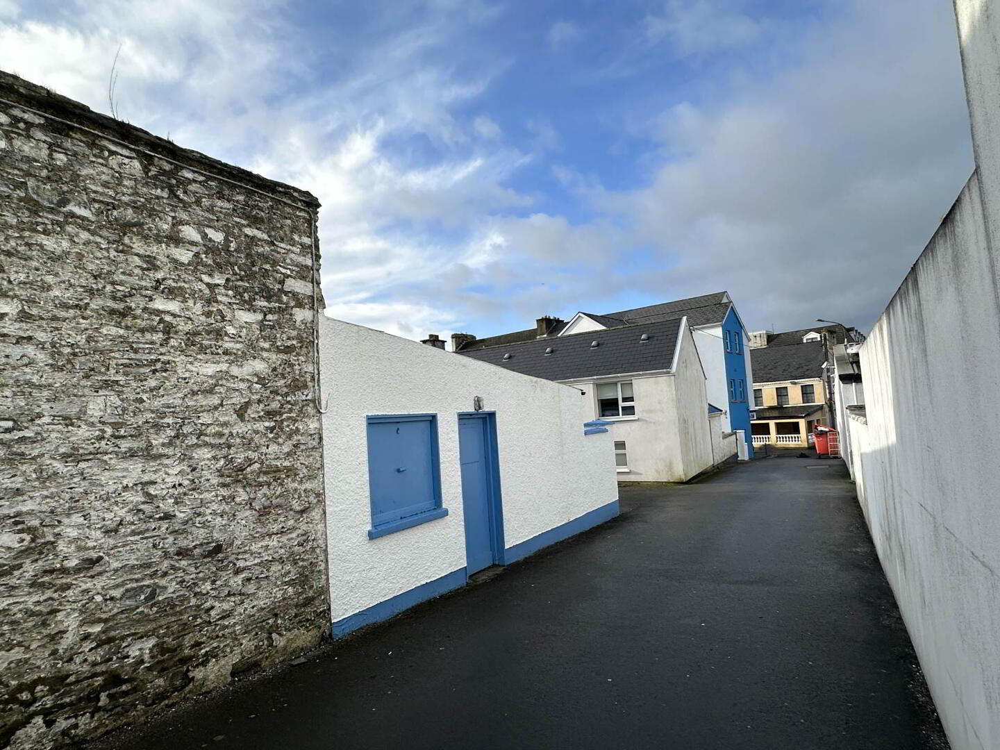 Mews Lane 6 of 19