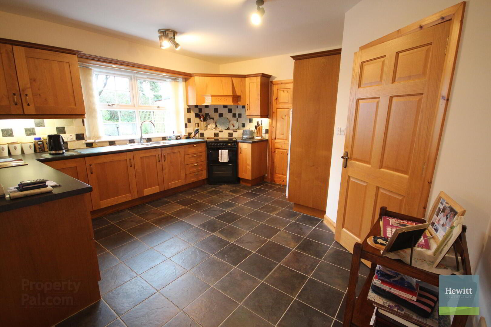 51 Tannaghmore Road 11 of 58