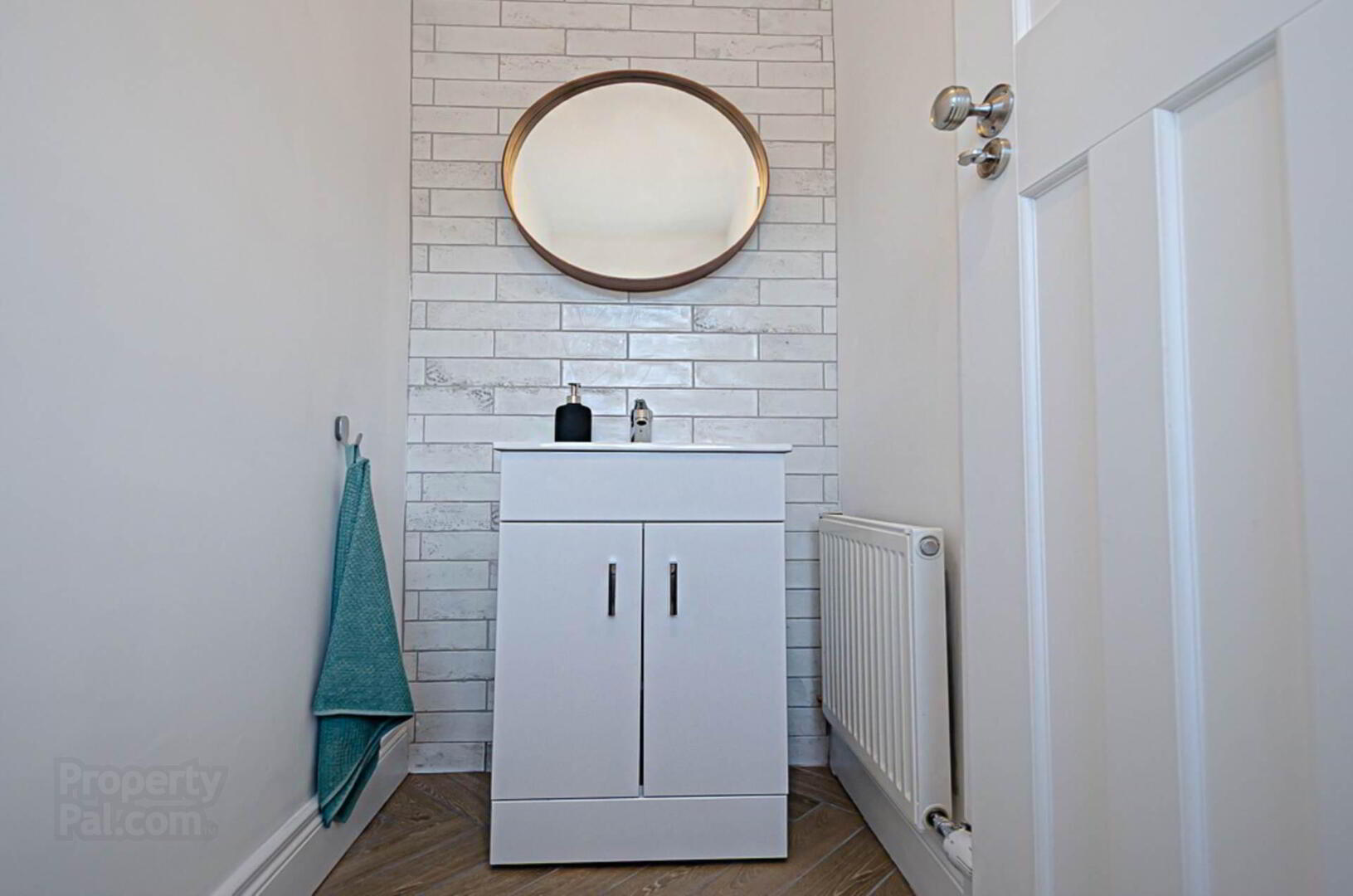 25 Lismain Street 22 of 46