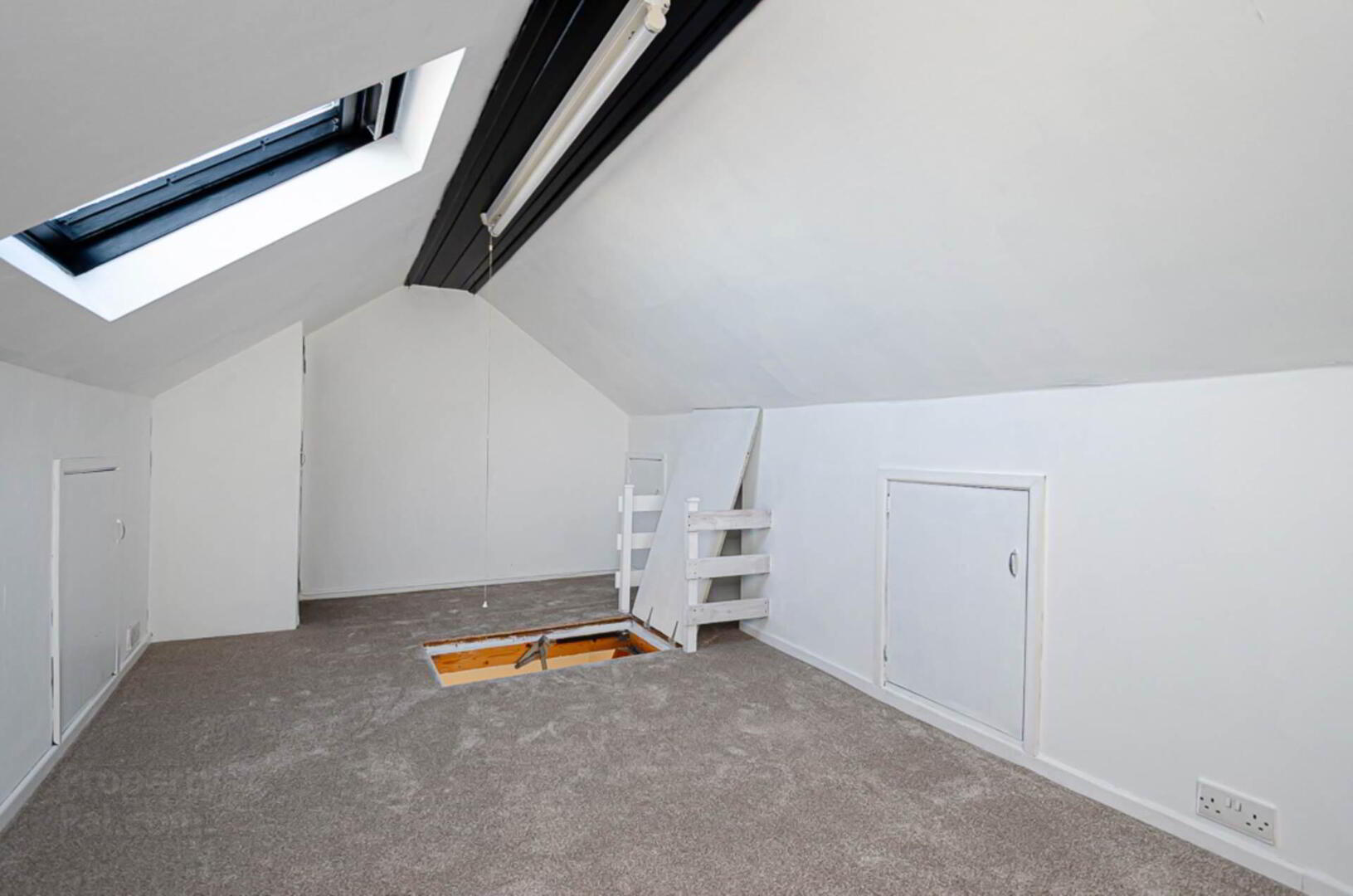 25 Lismain Street 43 of 46