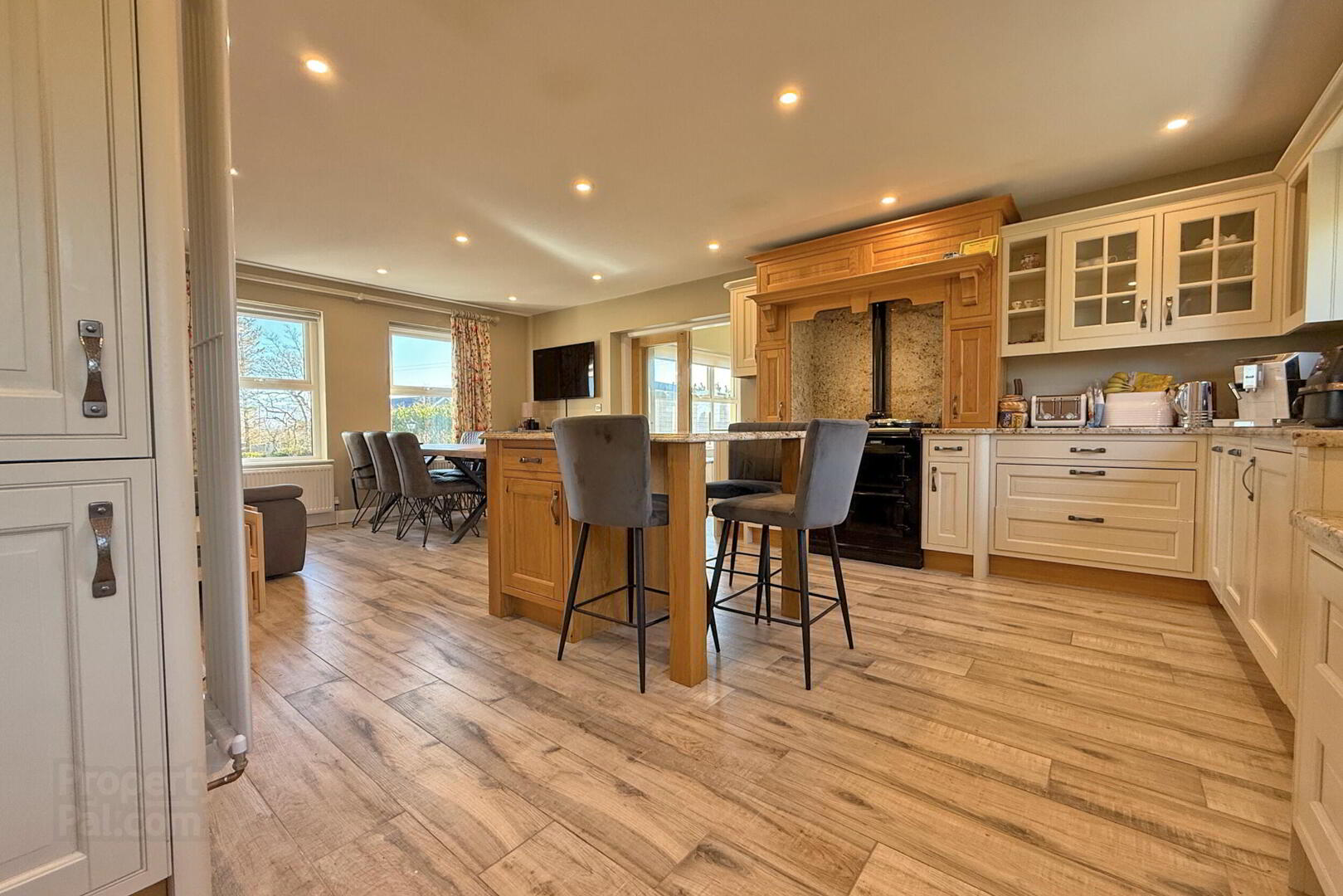 105 Straid Road 4 of 25