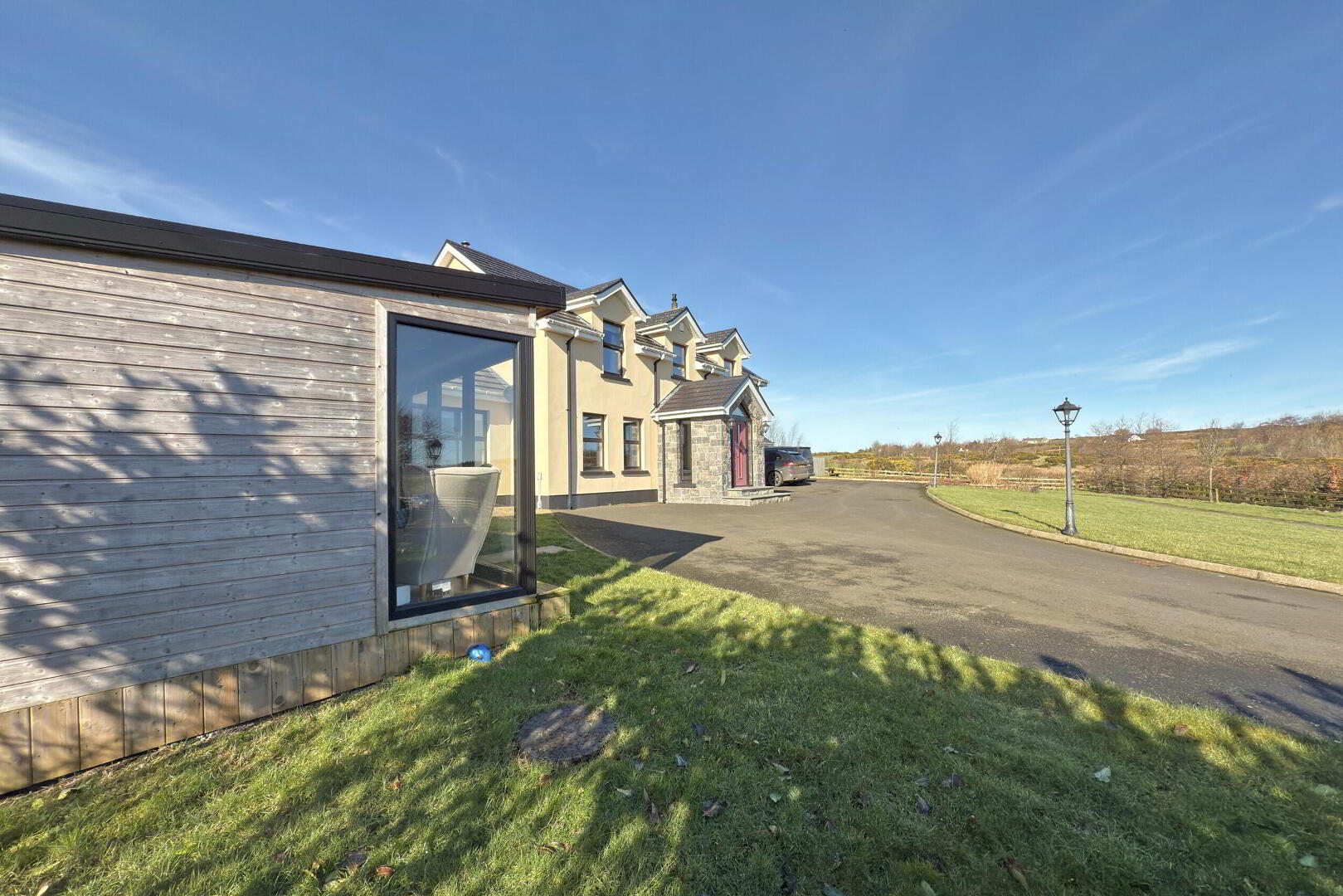 105 Straid Road 22 of 25
