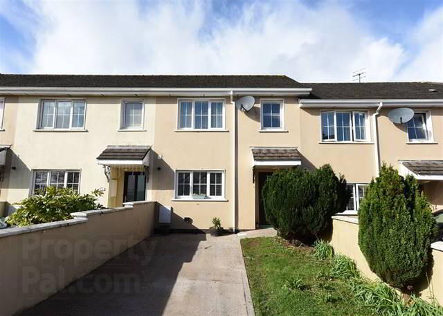 20 Avondale Mews 23 of 44