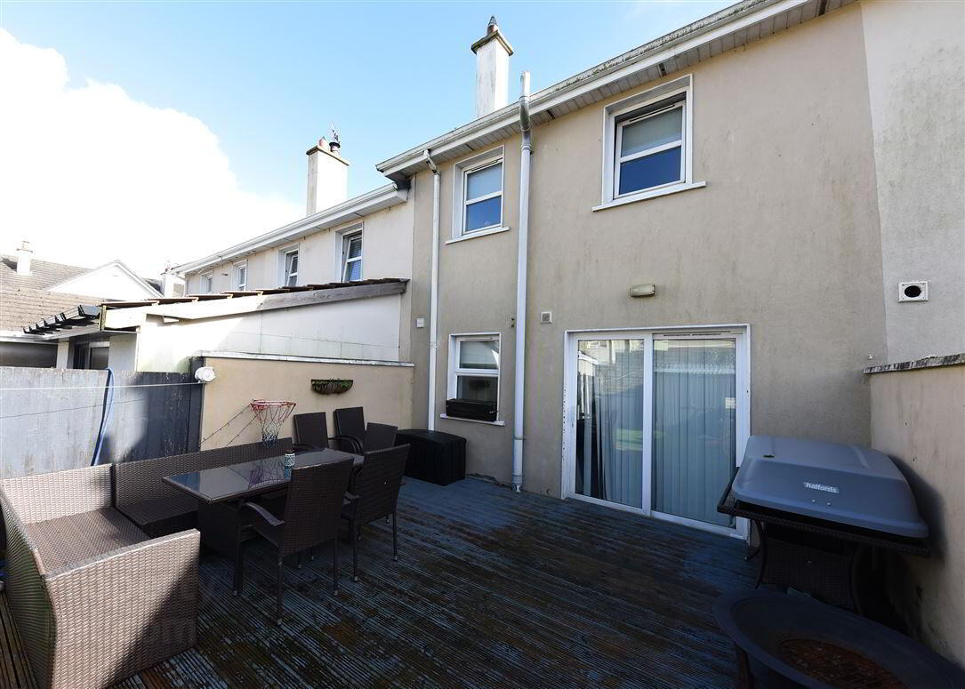 20 Avondale Mews 22 of 44