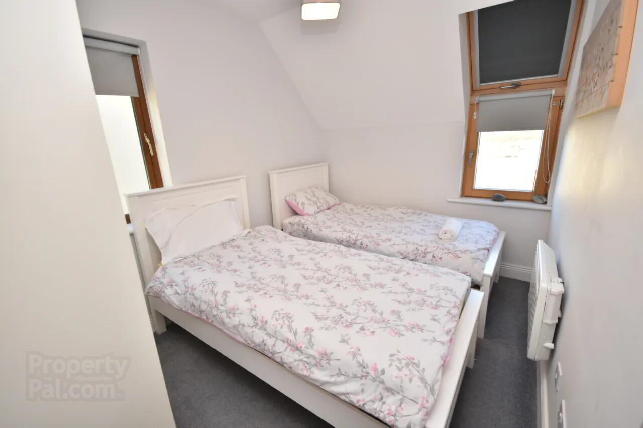 C64 Cahermore Holiday Village 17 of 21