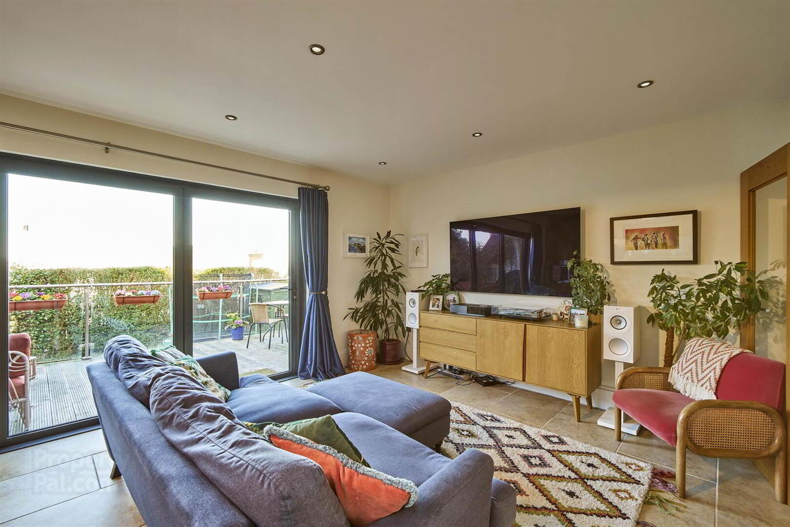 35 Clifton Road 9 of 27