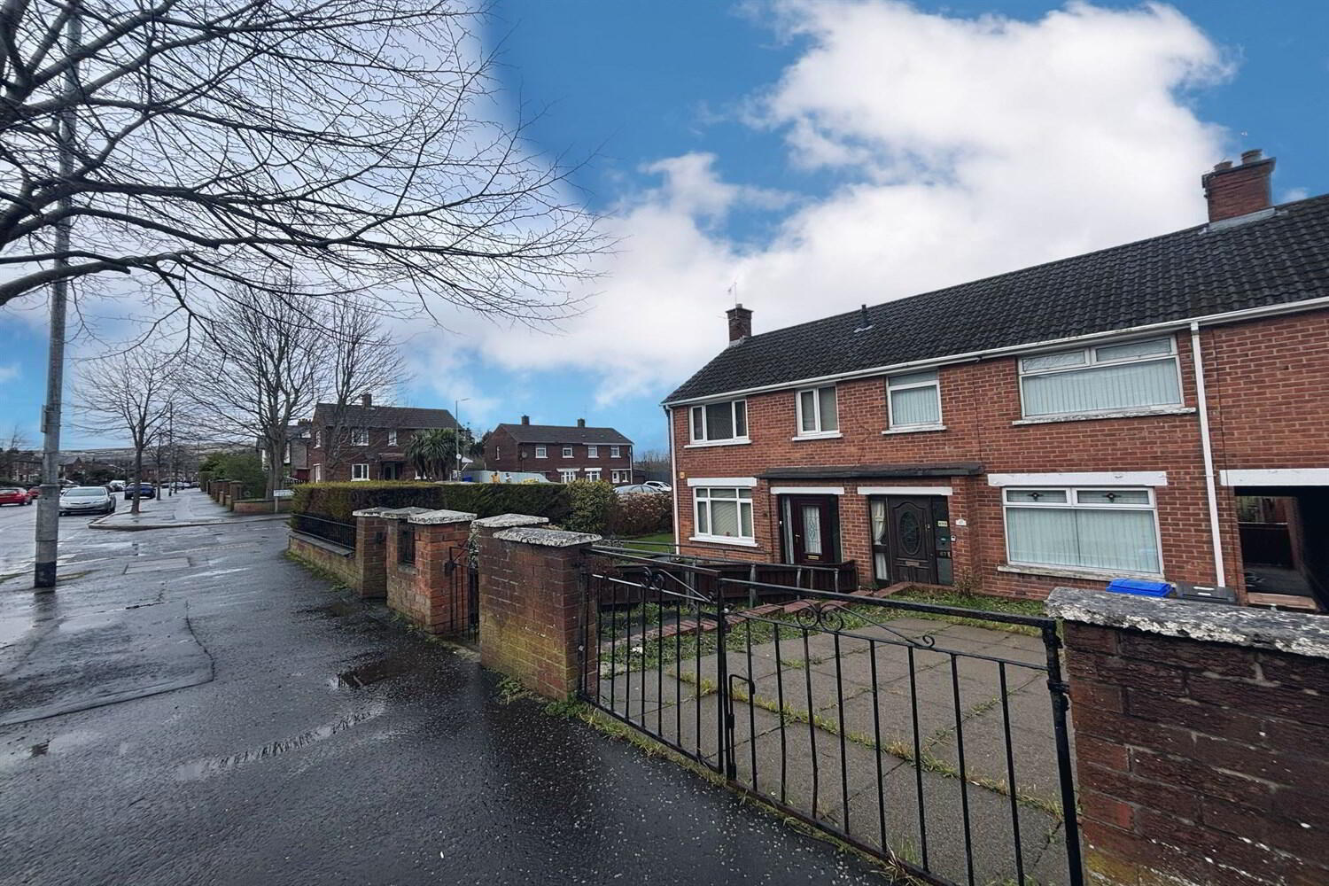 67 West Circular Road 9 of 11