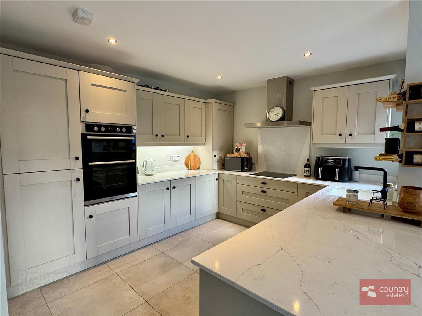 9 Parkgate Meadows 11 of 30