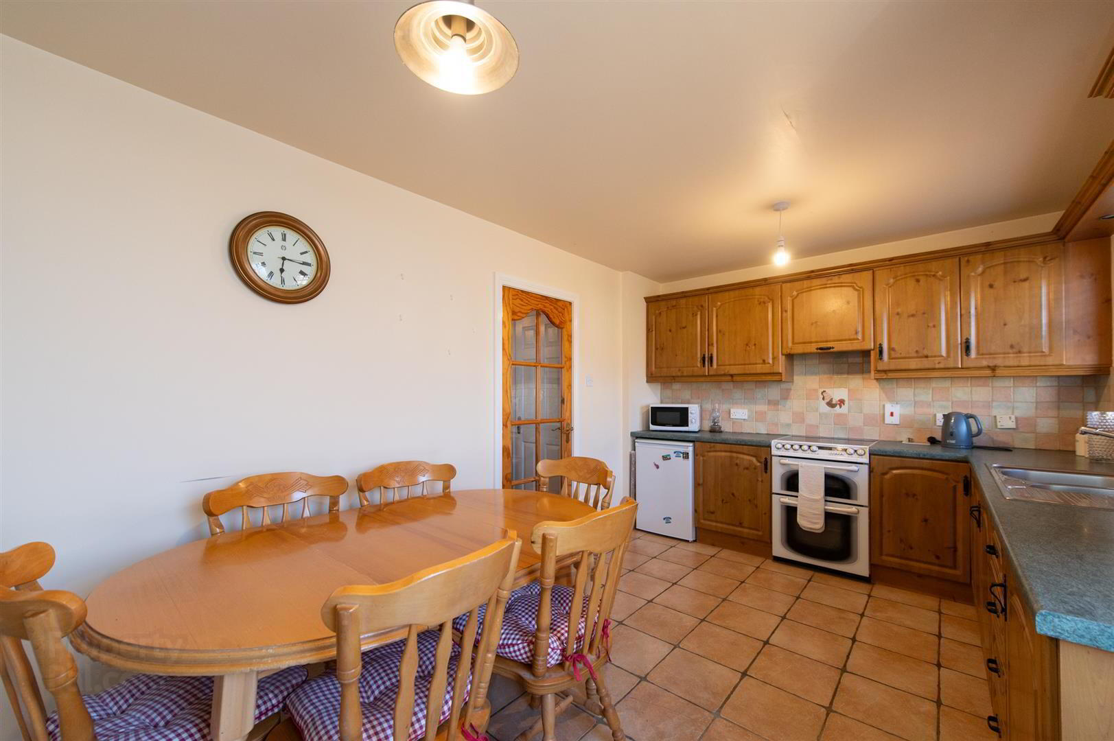 42 Woodvale 18 of 20
