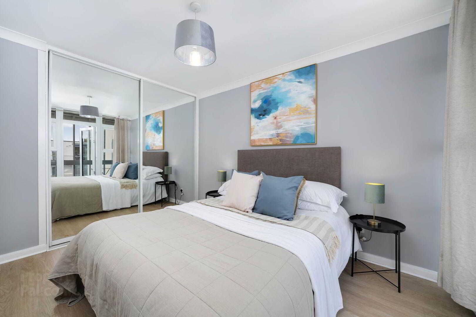Apartment 6 Woodview Court 22 of 30