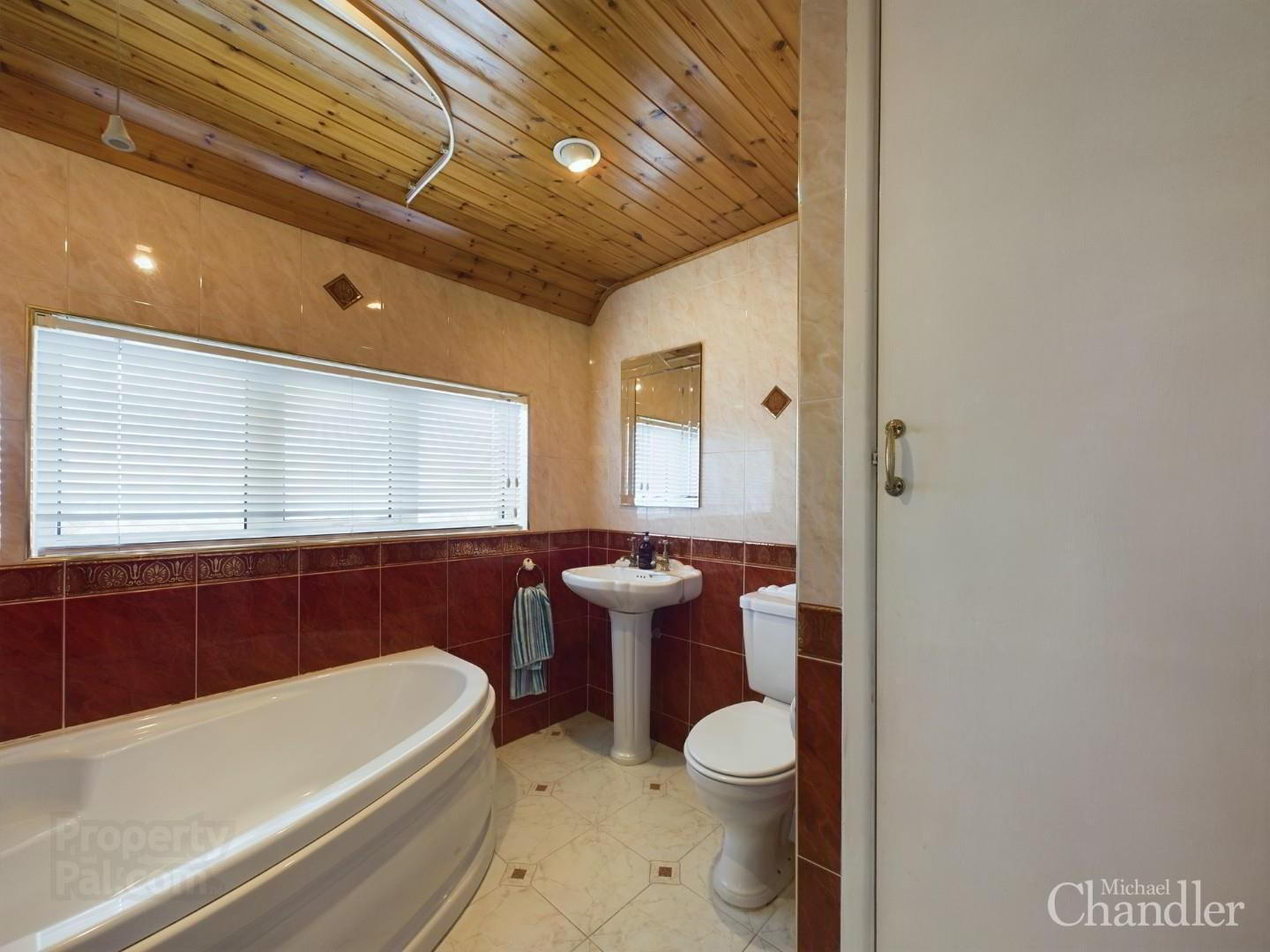 10 Beechgrove Park 13 of 18