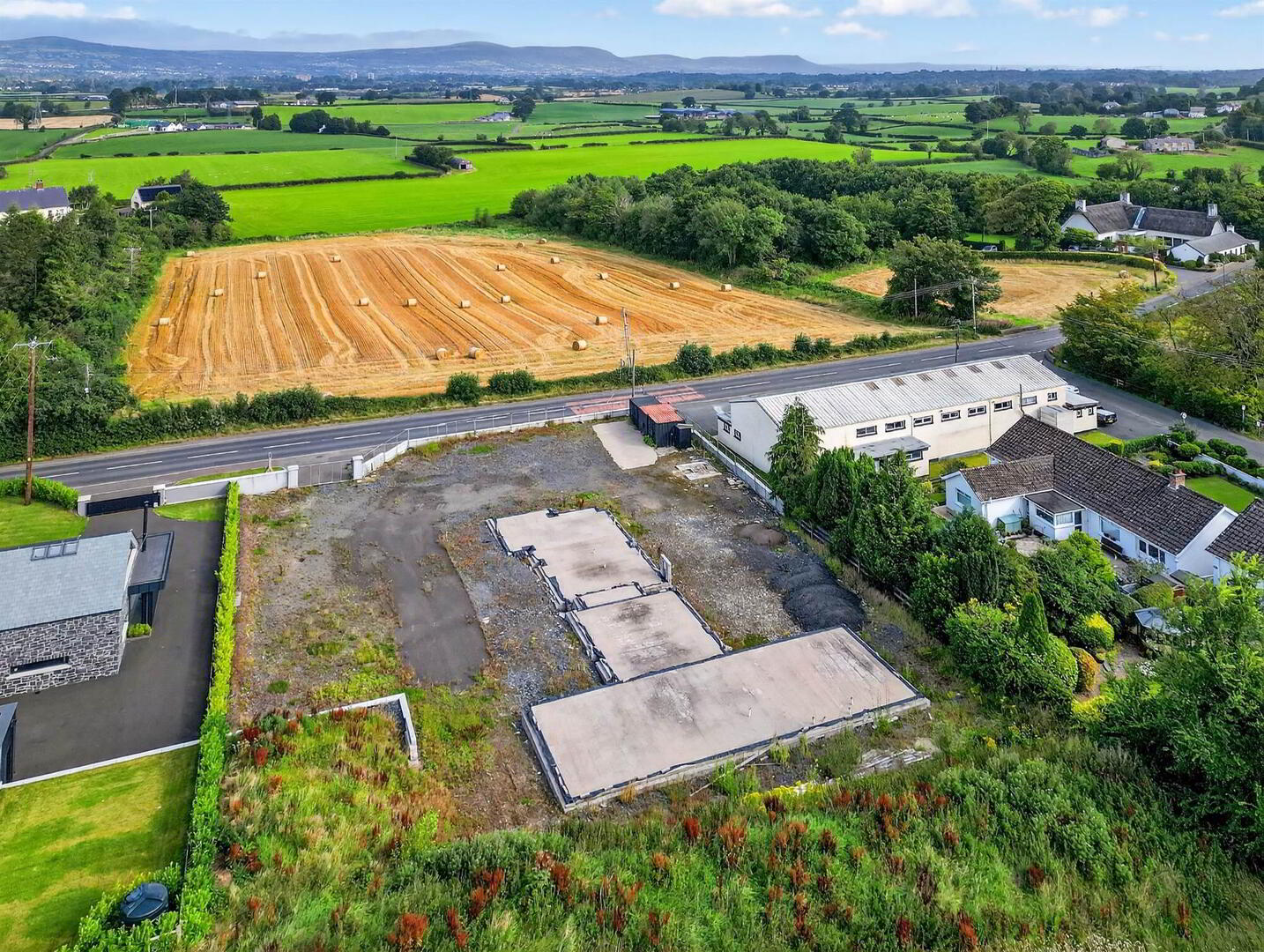 Site @, 206 Hillhall Road 4 of 9