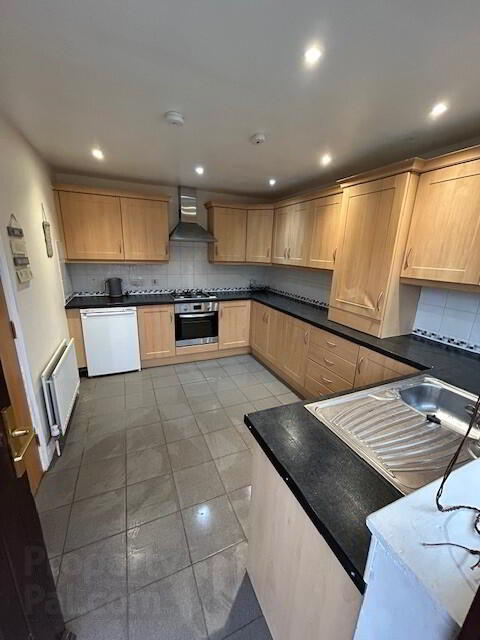 67a Kings Road 4 of 19