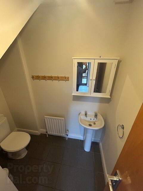 67a Kings Road 8 of 19