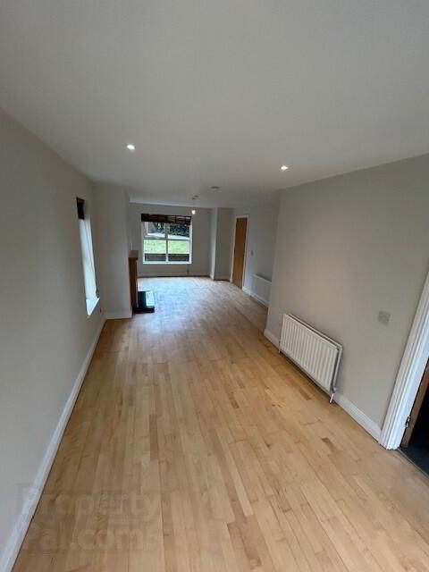 67a Kings Road 6 of 19