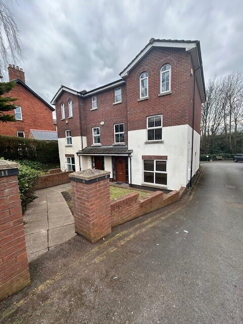 67a Kings Road 1 of 19