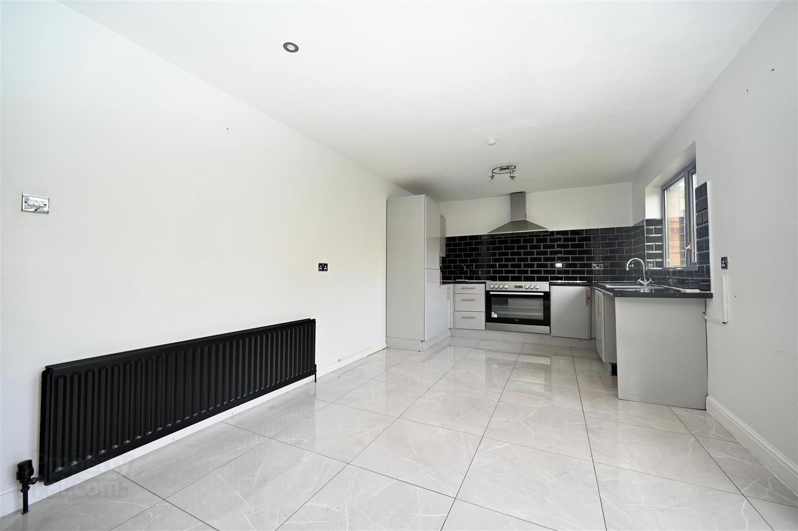 4 Old Mill Mews 8 of 17