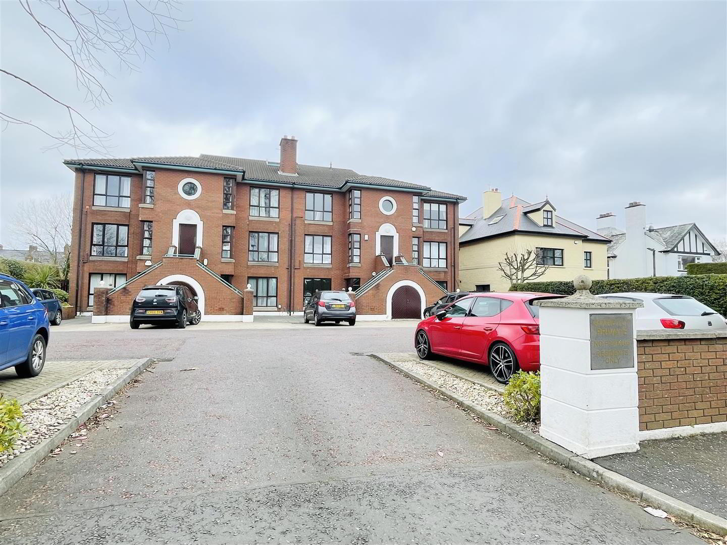 Apt 7, Ceara Court 1 of 9
