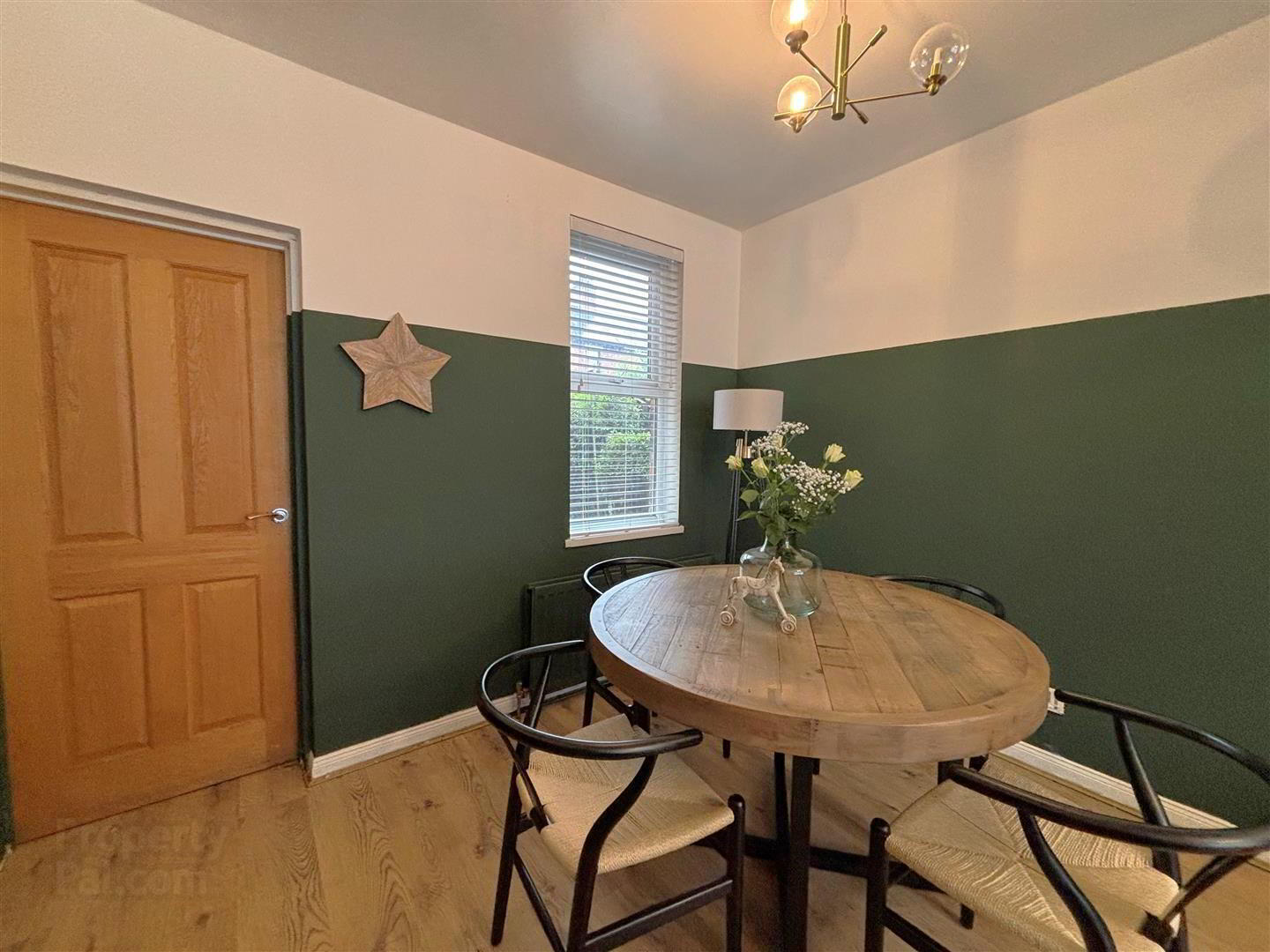 8 Glantrasna Drive 7 of 18
