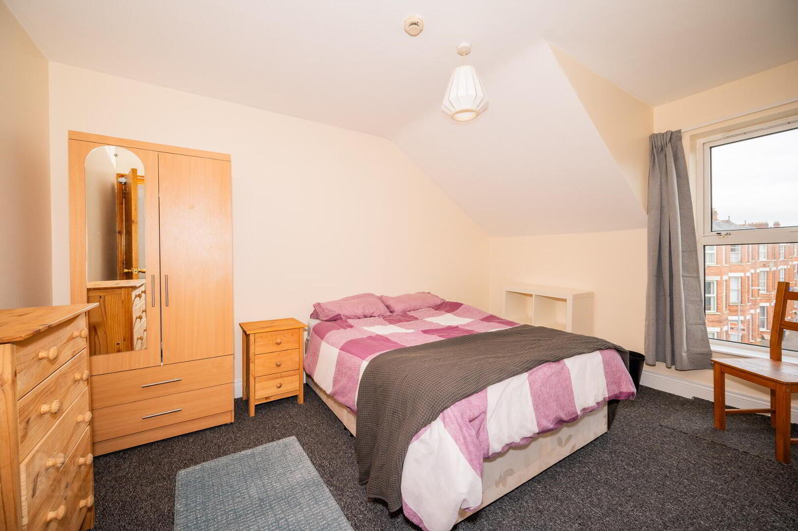 Apt 2, 32 Malone Avenue 11 of 13