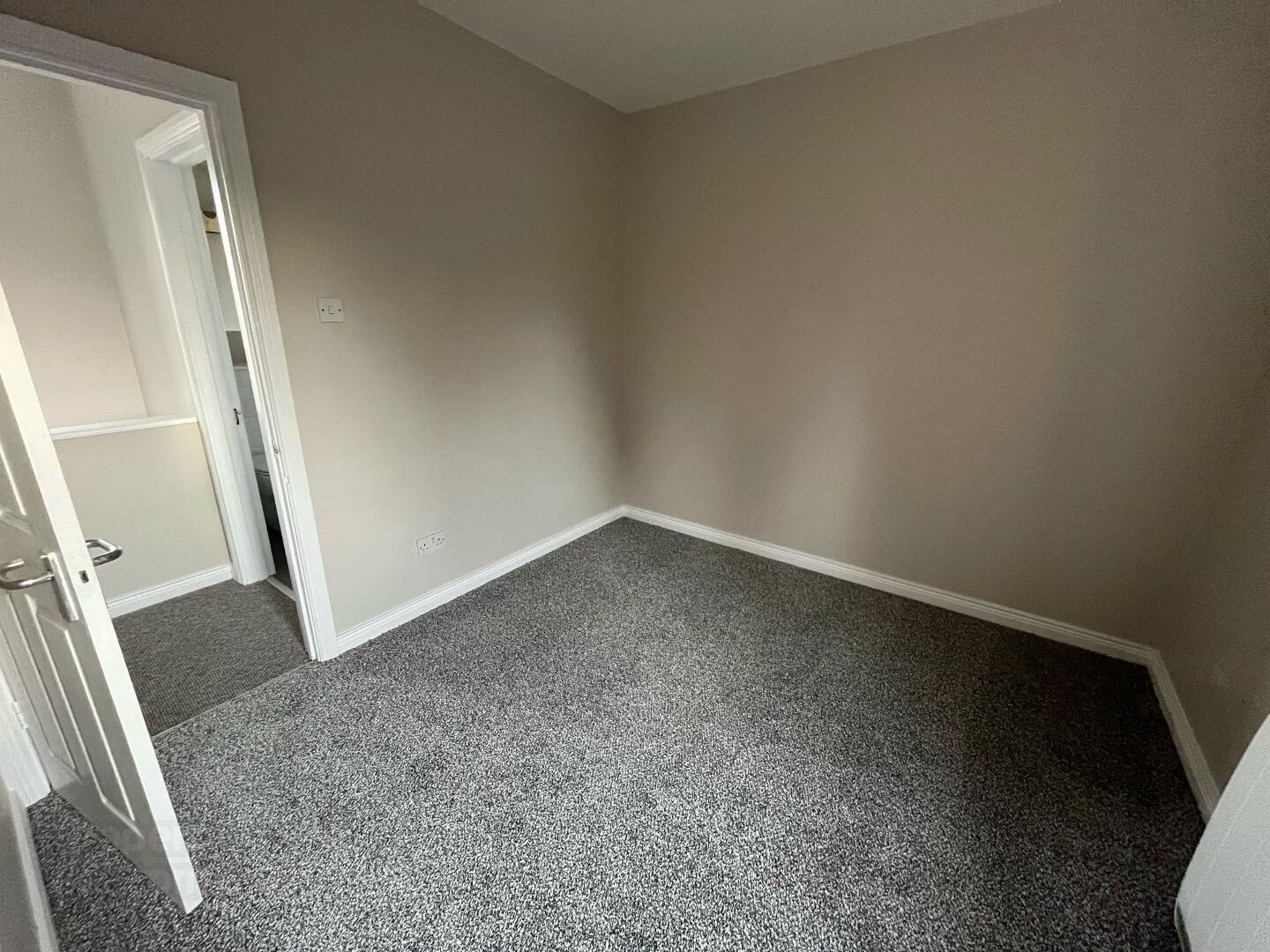 Flat 2, Mccreedy Mill Centre 6 of 8