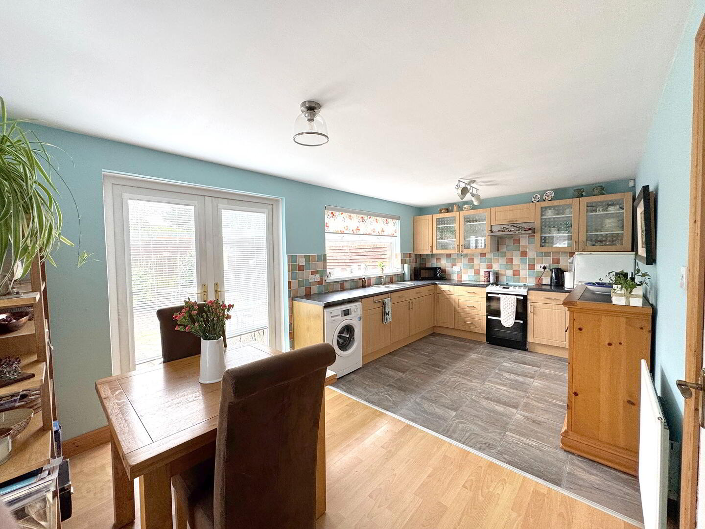 15 Emdale Court 4 of 12