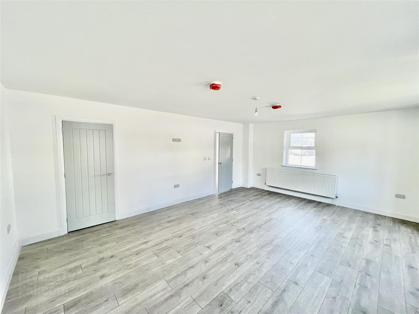 1b Seahaven Drive 4 of 10