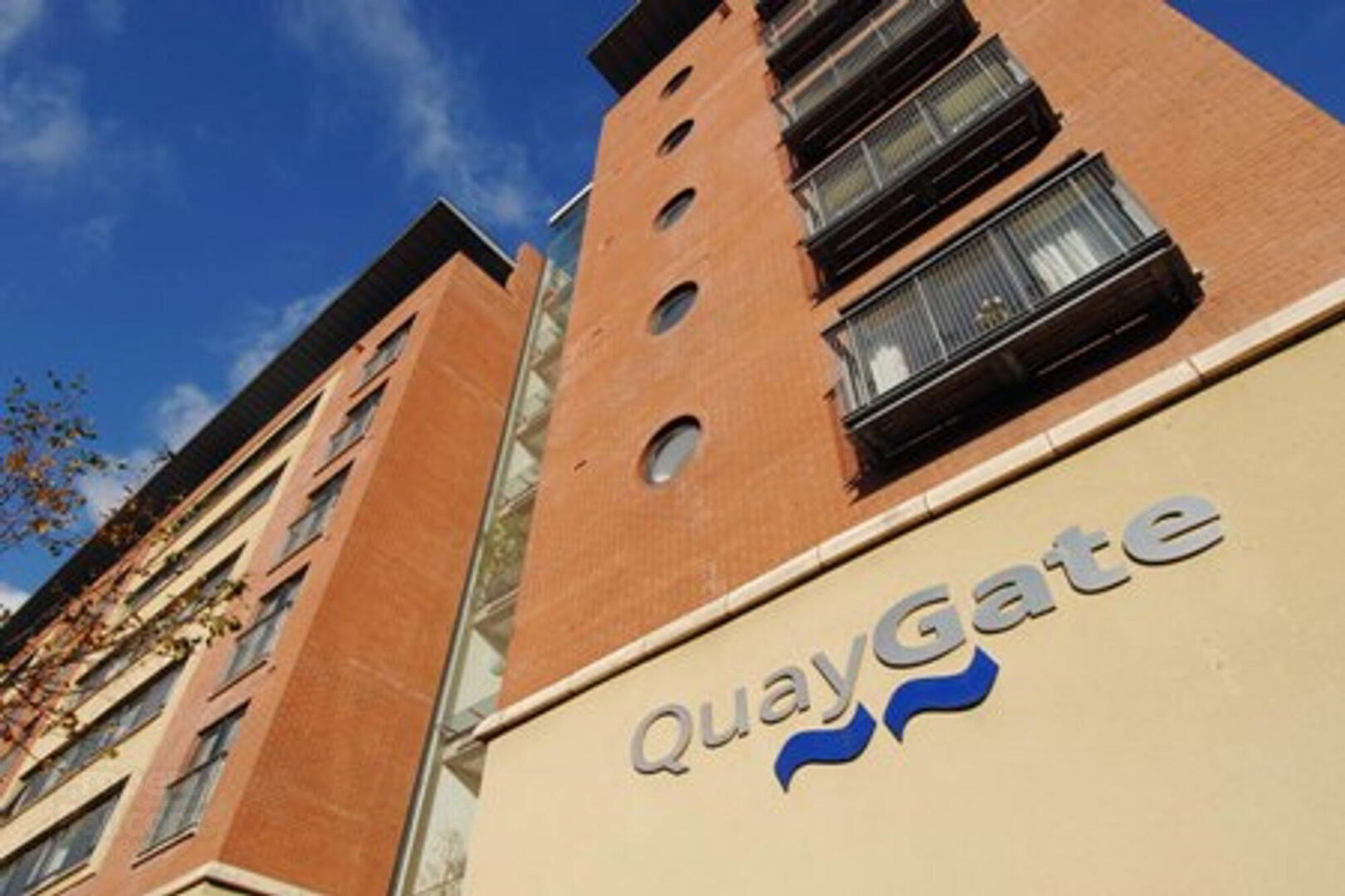 88 Quay Gate