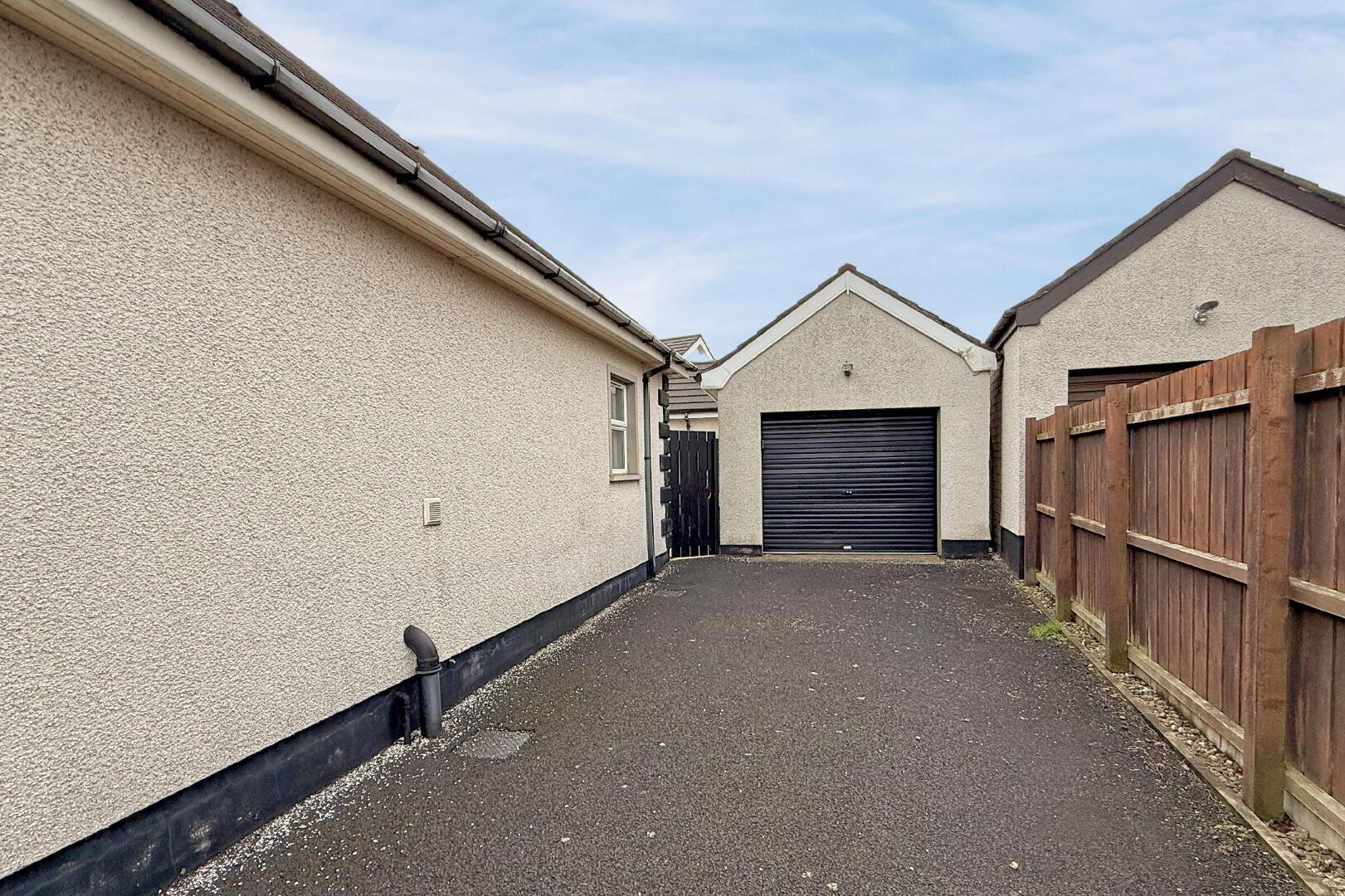 3 Primrose Gardens 19 of 19