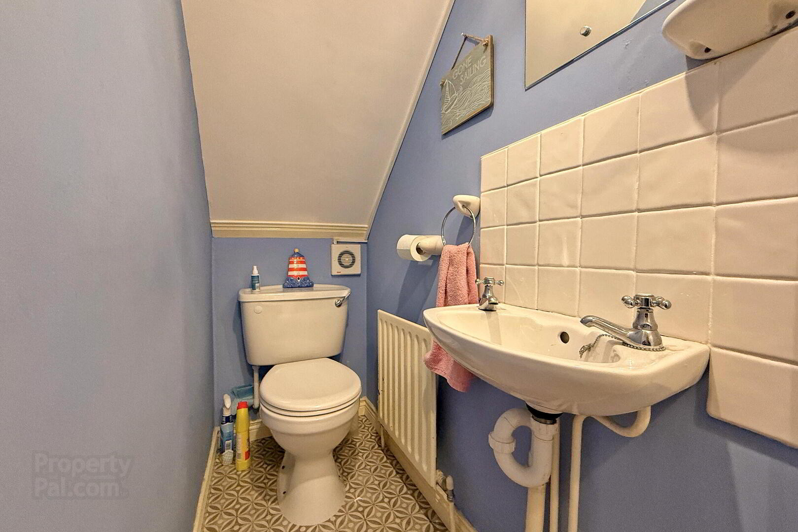 3 Primrose Gardens 8 of 19