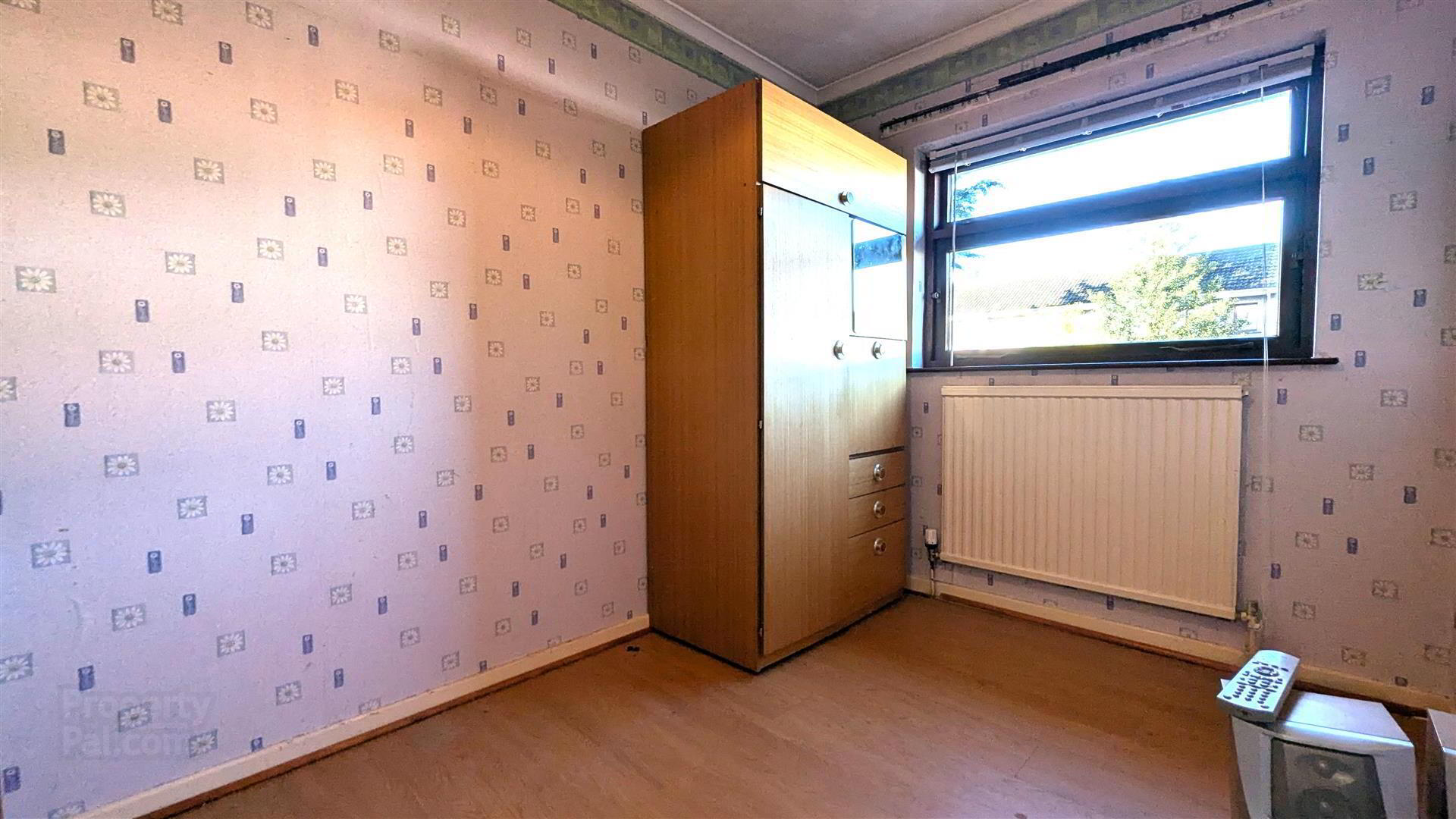 25 Ballycraigy Drive 14 of 19