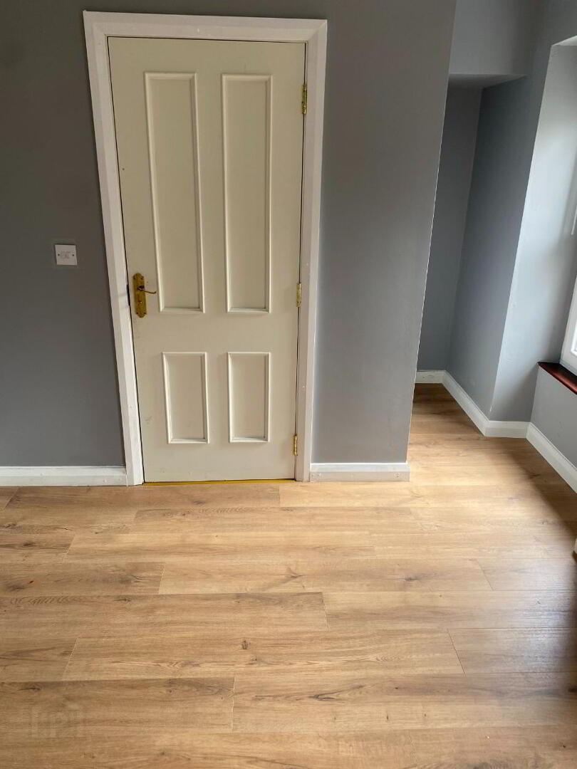 8 Charlemont Street 9 of 13